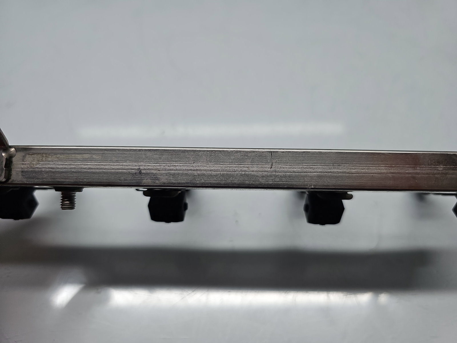 Rampa injectoare Opel Corsa E [Fabr 2014-prezent] OEM 1.4 Benz B14XEL 66KW / 90CP - imagine 5