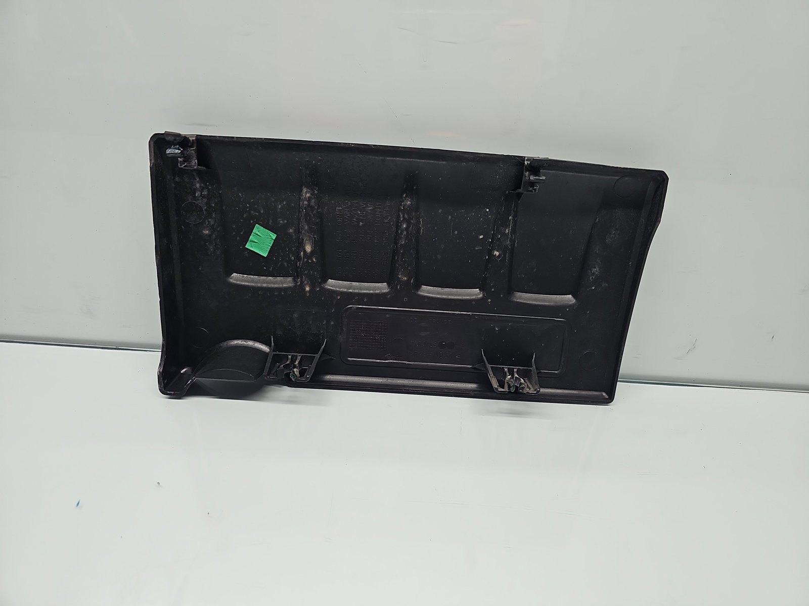 Capac motor Opel Corsa E [Fabr 2014-prezent] 55561431 1.4 Benz B14XEL 66KW / 90CP - imagine 2