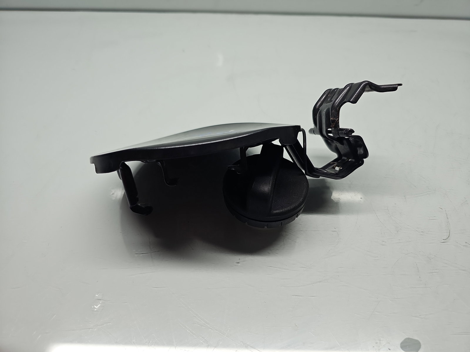 Capac rezervor Toyota Rav 4 IV (ZSA4, ALA4) [Fabr 2013-2018] SUV 1G3 - imagine 2