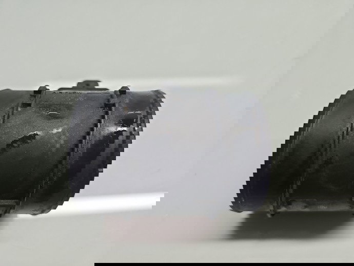 Debitmetru aer Opel Astra J [Fabr 2009-2015] 55561912 1.7 CDTI A17DTR 92KW / 125CP