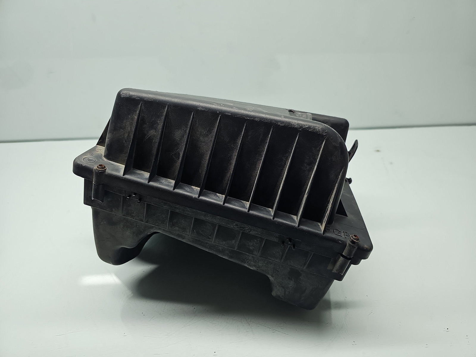 Carcasa filtru aer Opel Astra H [Fabr 2004-2009] 1.6 TDCI Z16XEP 77KW / 105CP