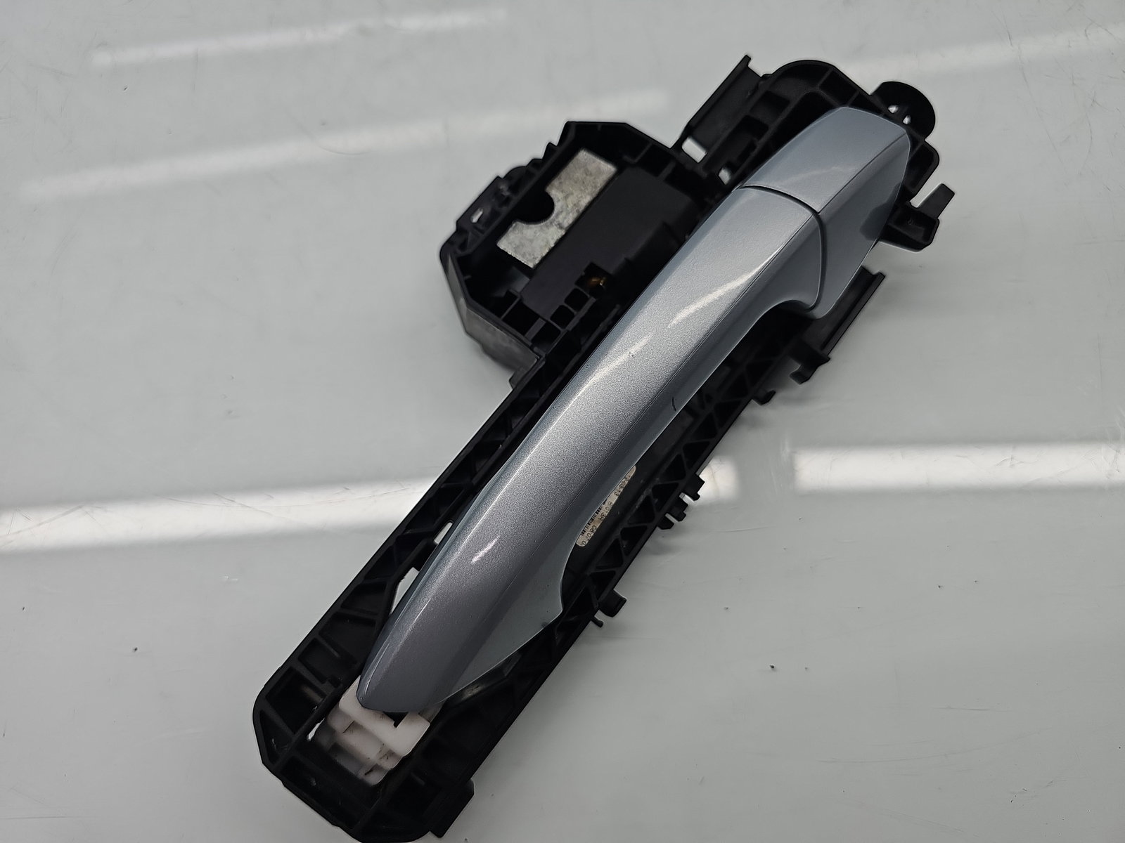 Maner usa dreapta spate Mercedes Clasa C (W204) [Fabr 2007-2014] Berlina Facelift, AMG 988U Argintiu Diamat - imagine 5