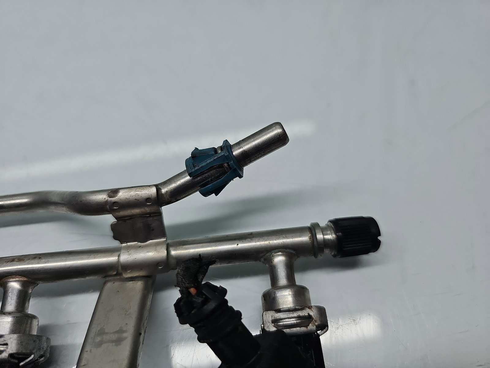 Rampa injectoare Opel Astra H [Fabr 2004-2009] 1.6 TDCI Z16XEP 77KW / 105CP - imagine 4