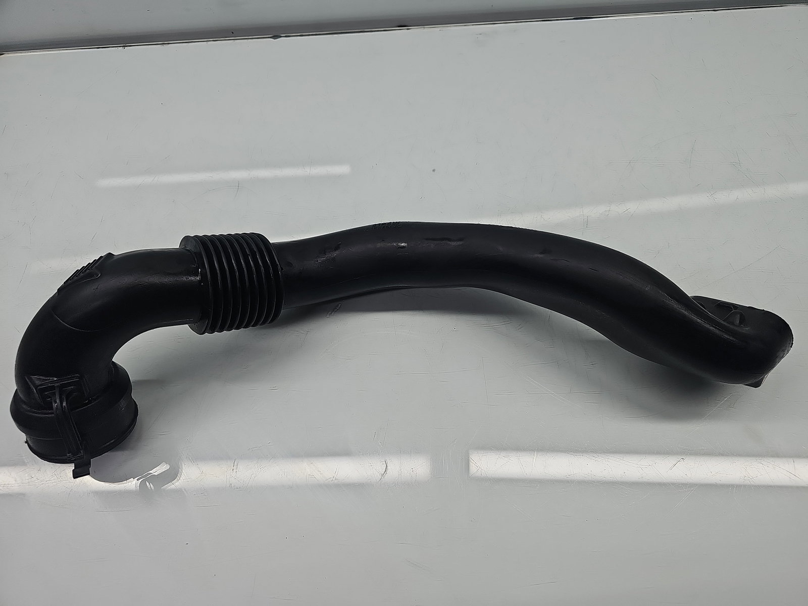 Difuzor captare aer Dacia Duster 2 [Fabr 2017-2023] SUV 165554822R - imagine 2