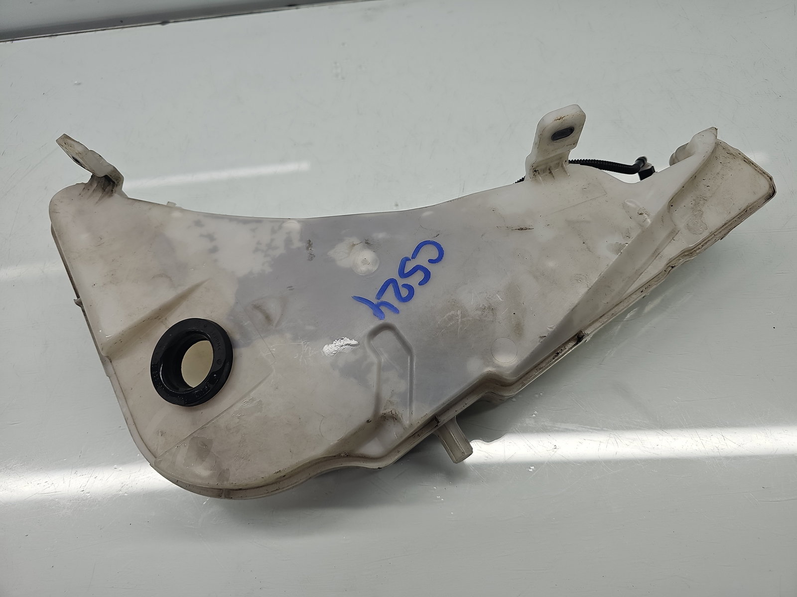 Vas lichid parbriz AUDI A6 (4G2, C7) S-line [Fabr 2012-2017] 4G8955451D - imagine 2