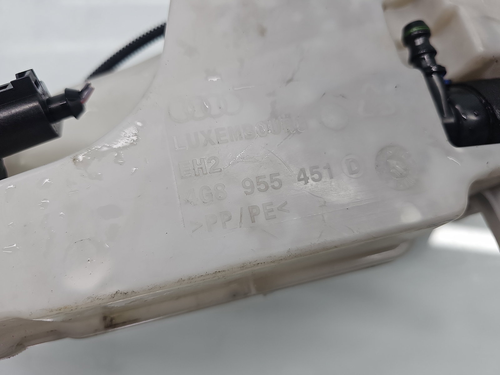 Vas lichid parbriz AUDI A6 (4G2, C7) S-line [Fabr 2012-2017] 4G8955451D - imagine 5