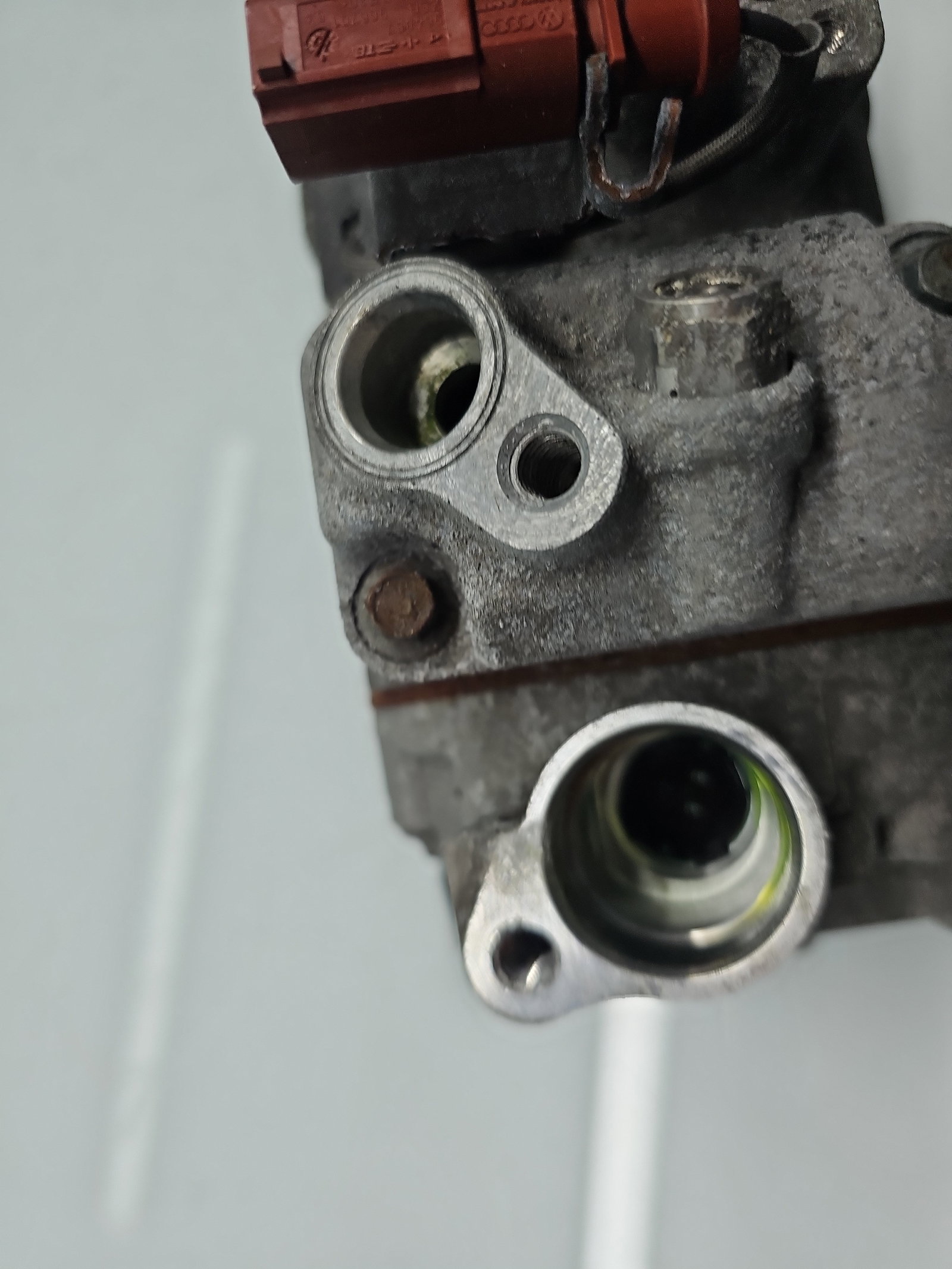 Compresor clima AUDI A6 (4G2, C7) S-line [Fabr 2012-2017] 4G0260805M 2.0 TDI CNHA 140KW / 190CP - imagine 4