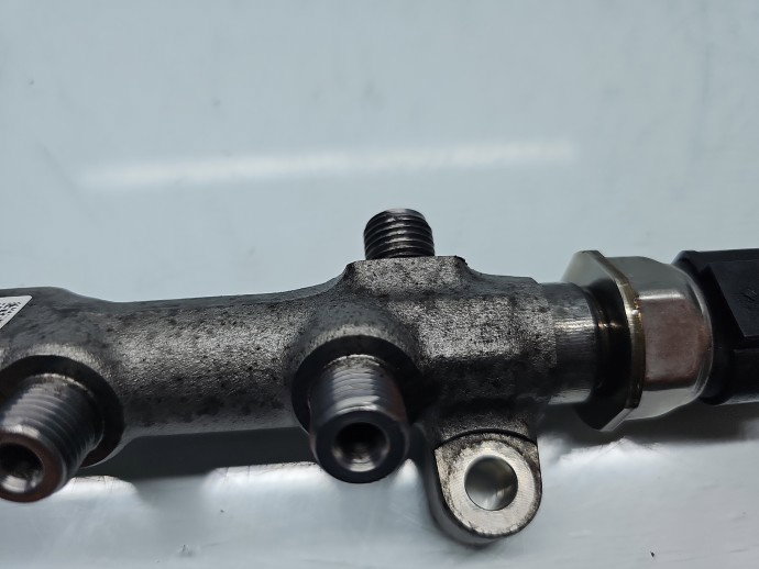 Rampa injectoare AUDI A6 (4G2, C7) S-line [Fabr 2012-2017] 04L089E 2.0 TDI CNHA 140KW / 190CP