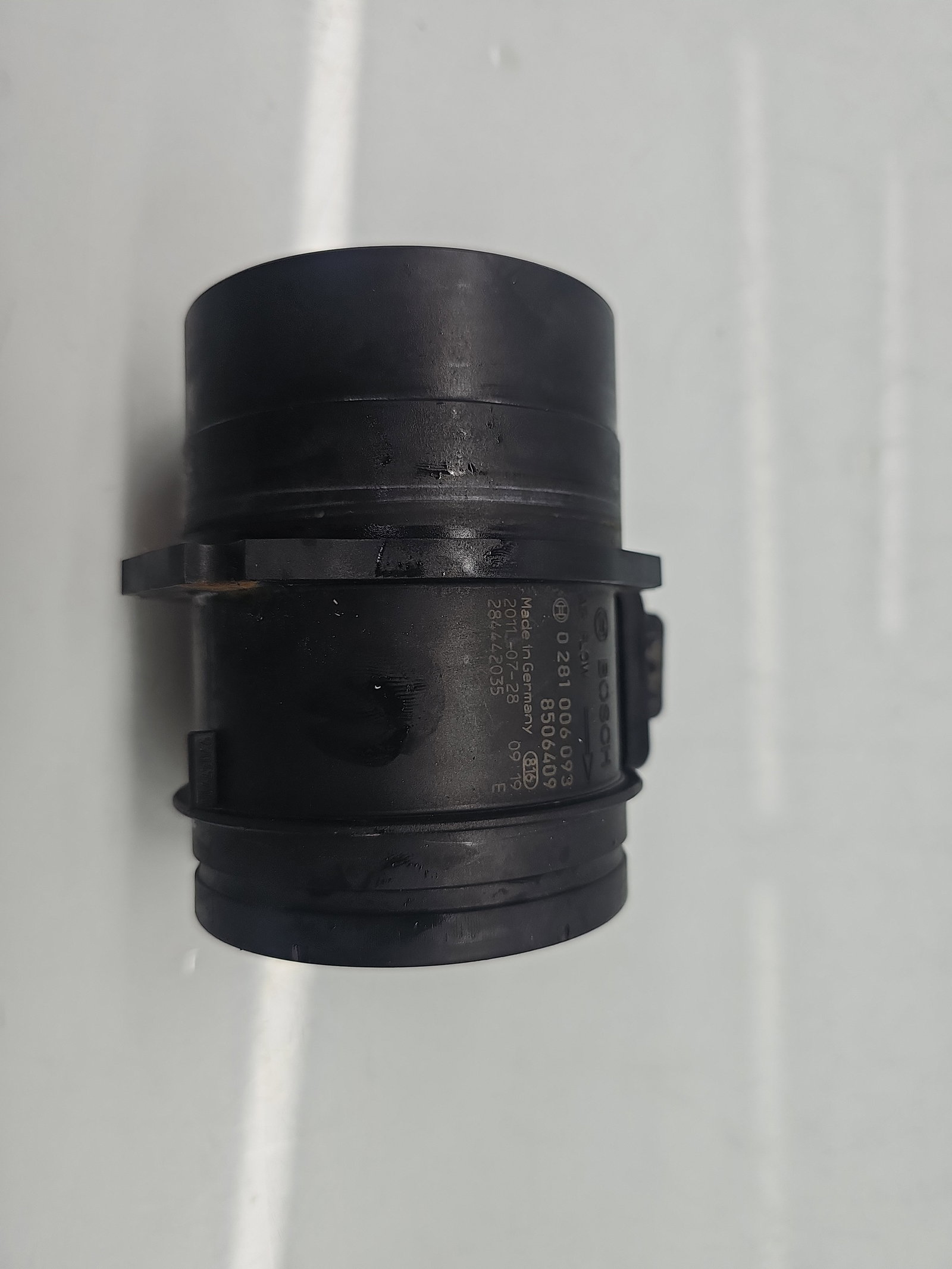 Debitmetru aer Bmw 3 (E91) [Fabr 2005-2011] 8506409 2.0 N47D20 135KW / 184CP - imagine 1