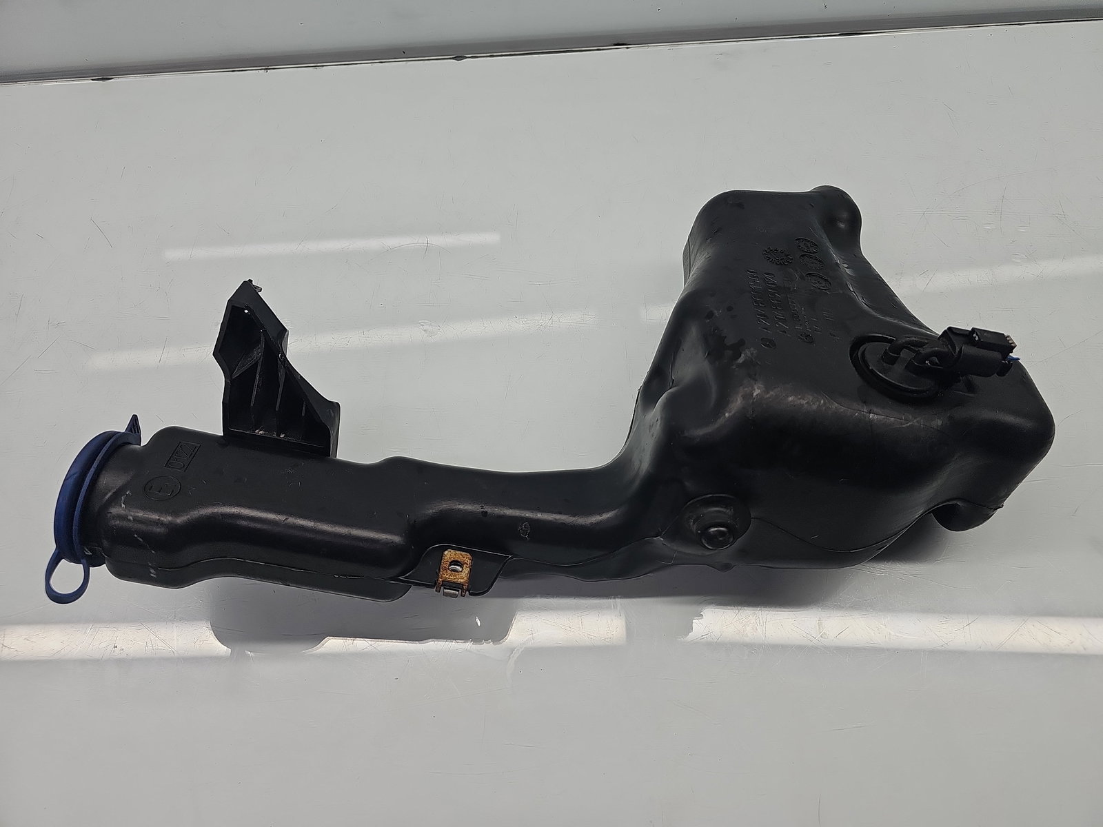 Vas lichid parbriz Mercedes Clasa C (W204) [Fabr 2007-2014] A2048601560 - imagine 2