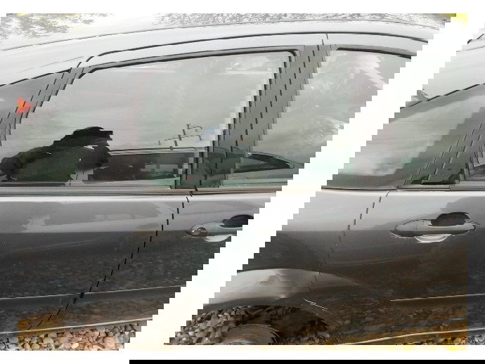 Usa dreapta spate Ford Focus 1 1.6 benz OEM 1998-2005