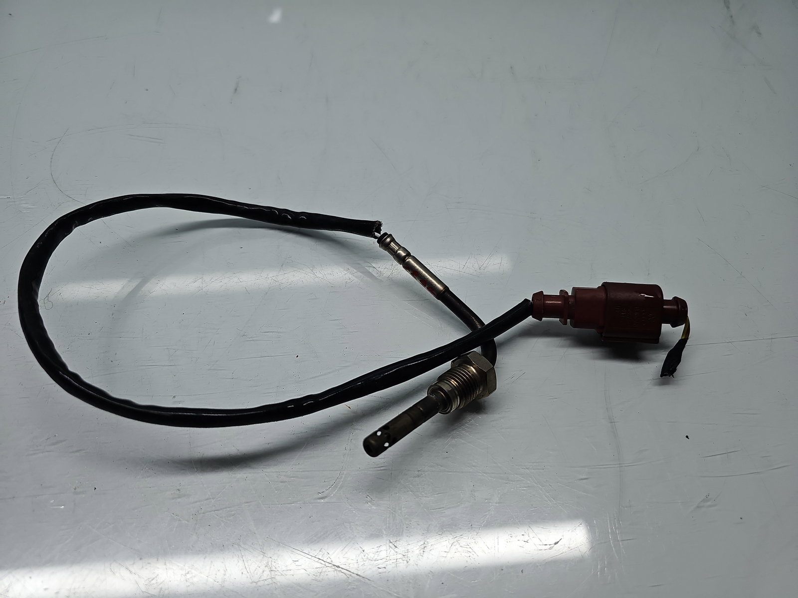 Senzor temperatura gaze AUDI A6 (4G2, C7) S-line [Fabr 2012-2017] 4G0906088K 2.0 TDI CNHA 140KW / 190CP - imagine 1