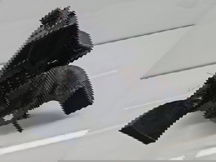 Carcasa filtru aer AUDI A4 (8K2, B8.5) [Fabr 2008-2015] 8K0133837BF 2.0 TDI CGLC 130KW / 177CP