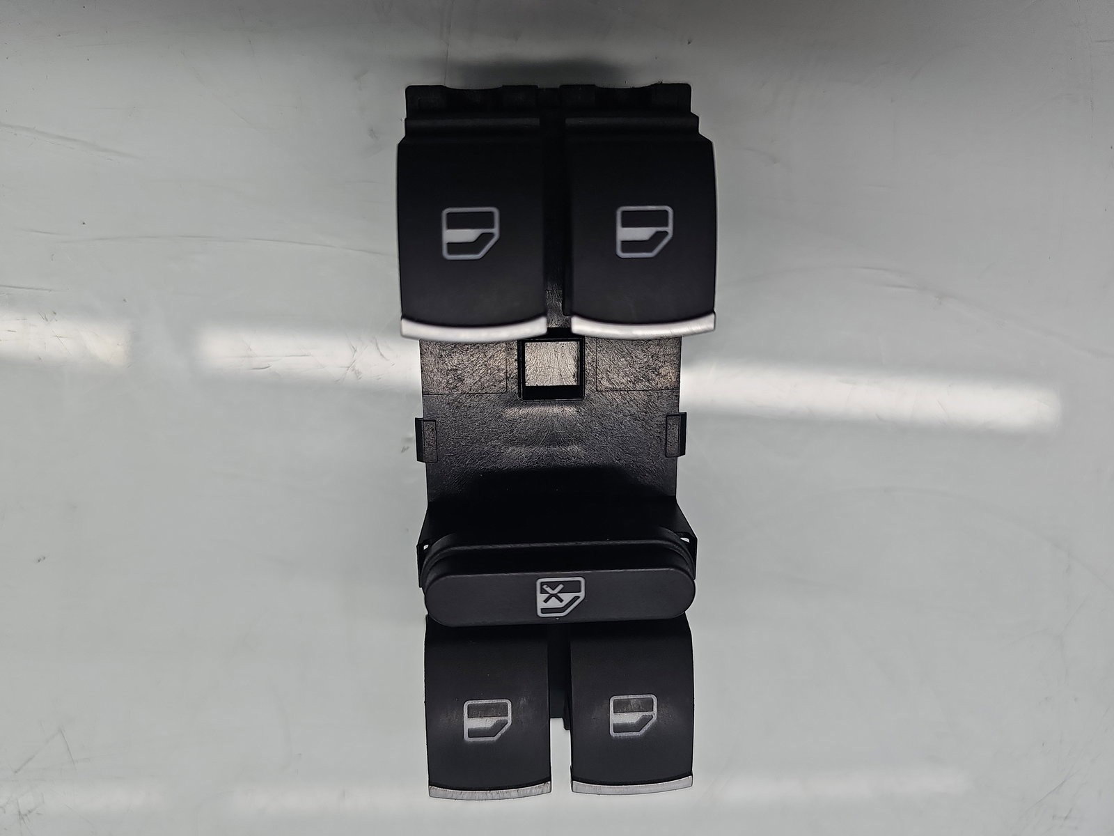 Butoane comanda geamuri sofer Volkswagen Passat B7 (362) [Fabr 2010-2014] 5K4959857 - imagine 4