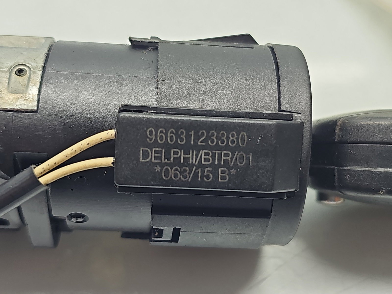 Contact cu cheie Citroen C5 (III) [Fabr 2008-2017] 9663123380 1.4 HDI DV4C 50KW / 68CP - imagine 2