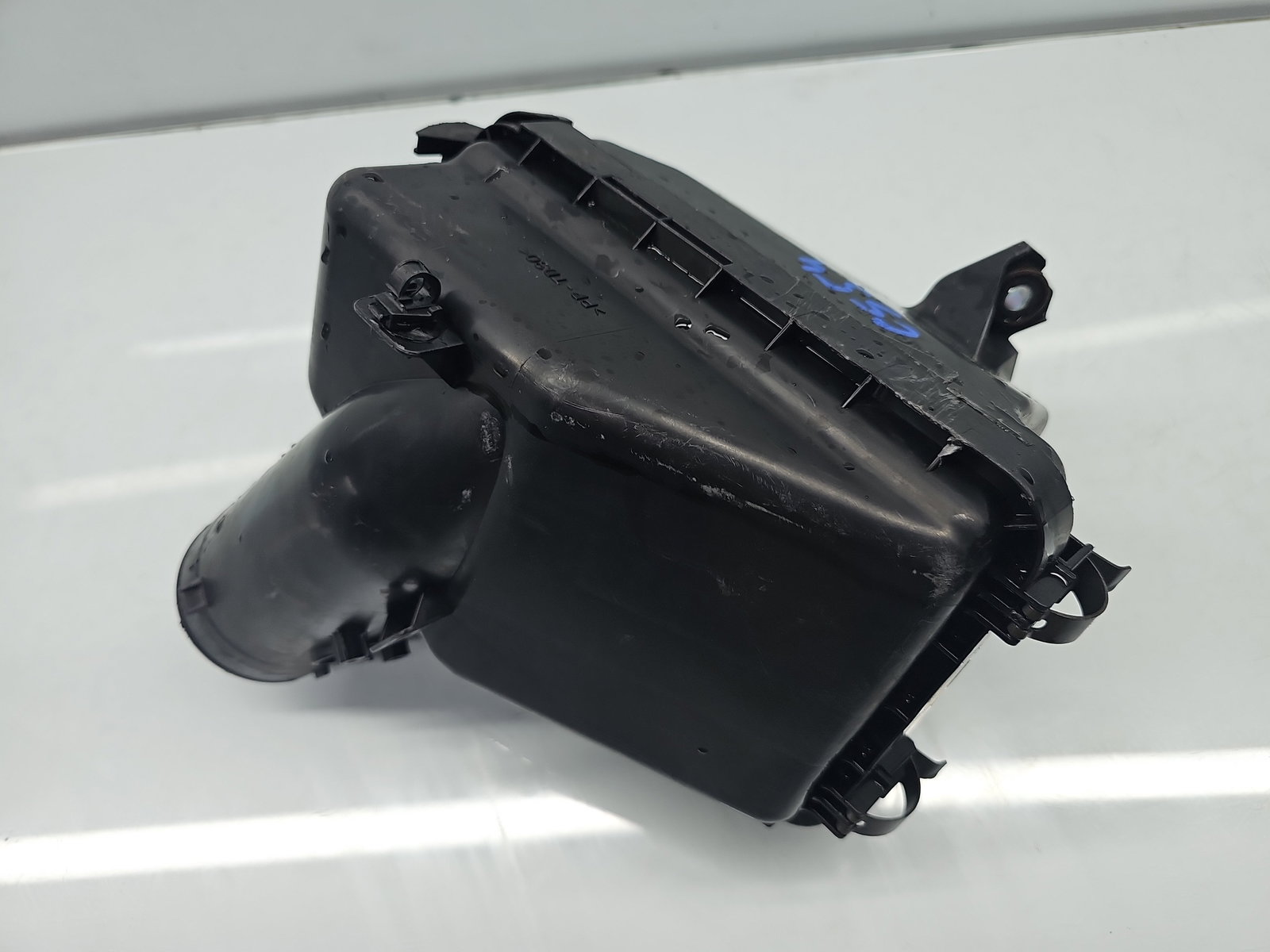 Carcasa filtru aer MITSUBISHI ASX (GA) [Fabr 2010-2020] 1500A271 1.8 DI-D 4N13 110KW / 150CP - imagine 2