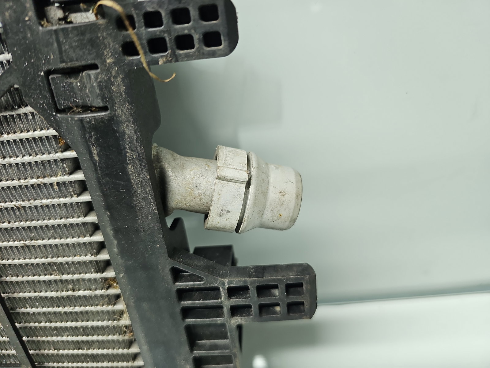 Radiator apa TESLA Model 3 [Fabr 2020-2025] 1077082-00-C Single Motor 208KW / 283CP - imagine 2