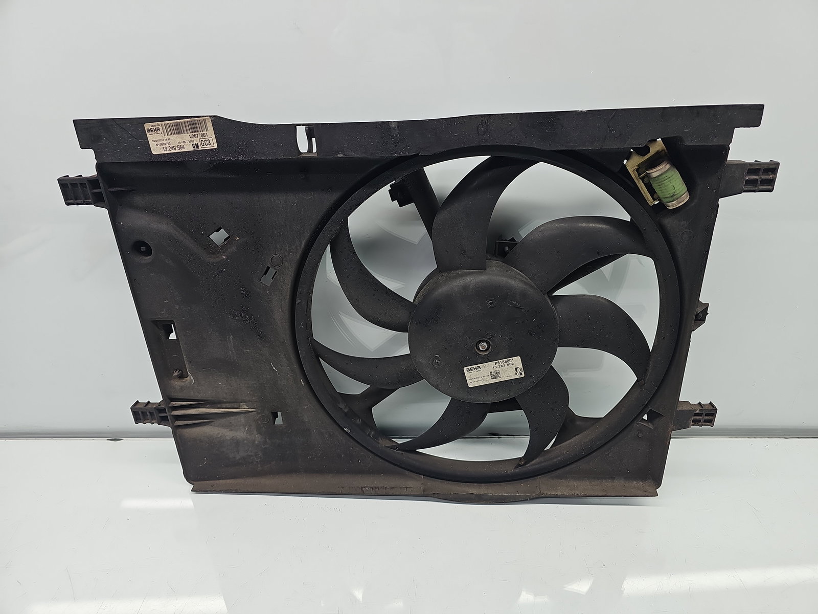 Electroventilator Opel Corsa D [Fabr 2006-2013] 13249564 1.4 Benz A14XER 74KW / 100CP - imagine 2
