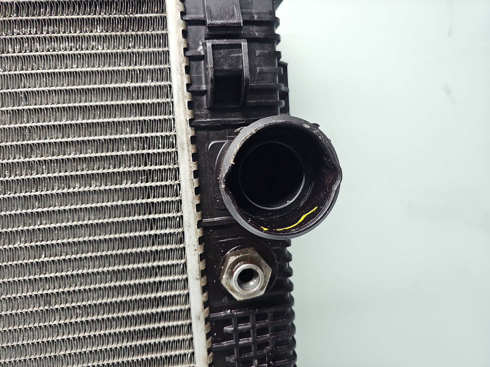 Radiator apa Mercedes Clasa C (W204) [Fabr 2007-2014] A2045000403 2.2 CDI 646811 125KW / 170CP - imagine 3