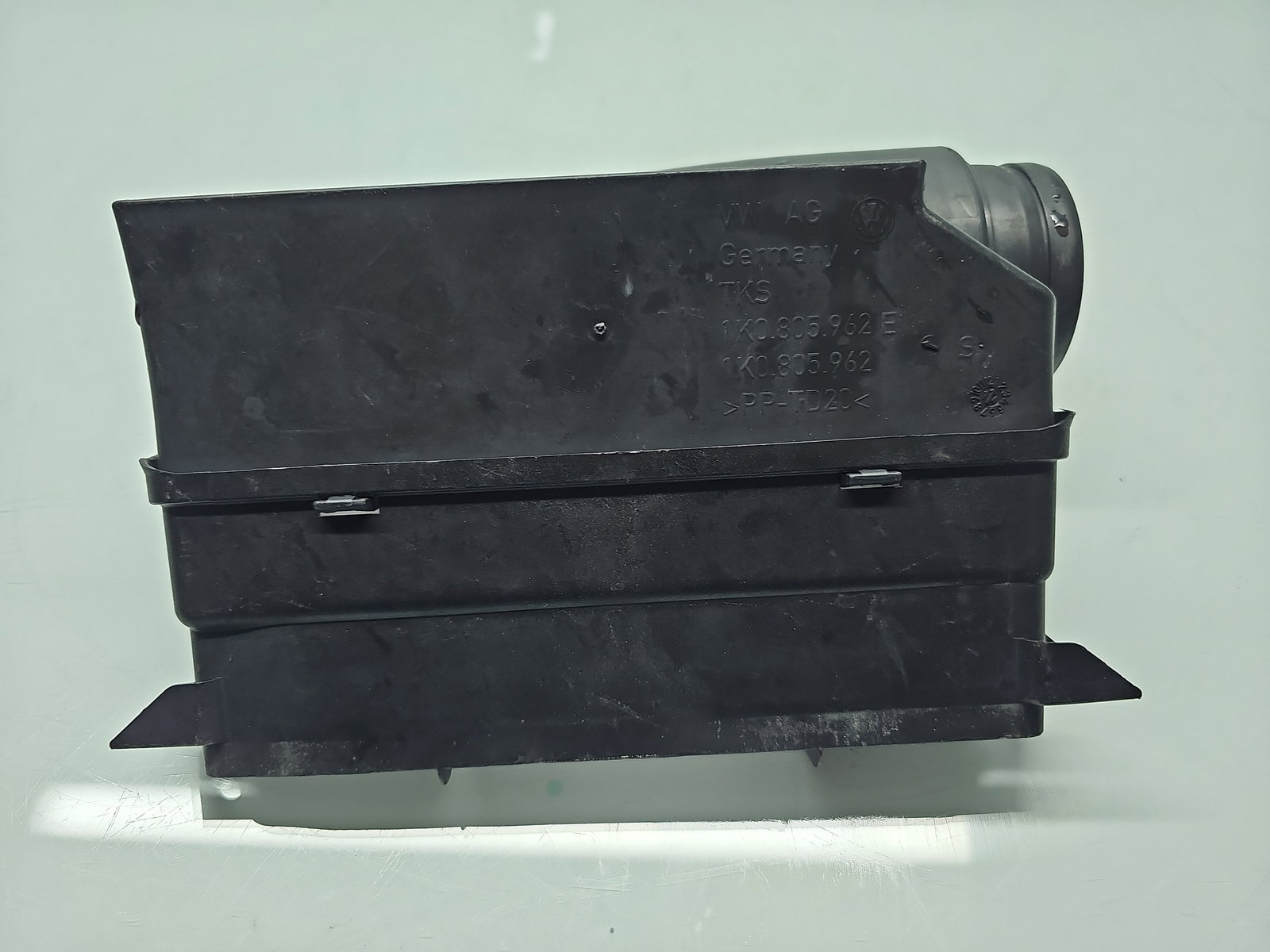 Deflector aer Skoda Superb II (3T5) [Fabr 2009-2015] Break Facelift 1K0805962E - imagine 4