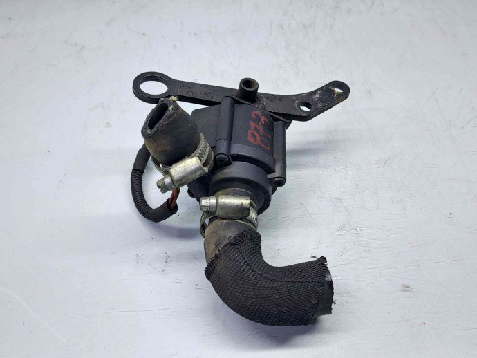 Pompa recirculare apa Audi A5 (8T3) [Fabr 2007-2015] 059121012A 2.7 TDI CAMA  