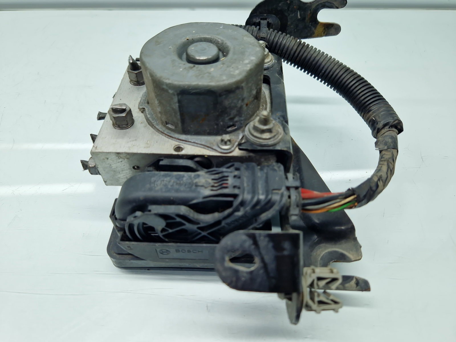 Pompa ABS Dacia Sandero 2 [Fabr 2012-2020] 476608644R 1.5 DCI K9K612 66KW / 90CP - imagine 4