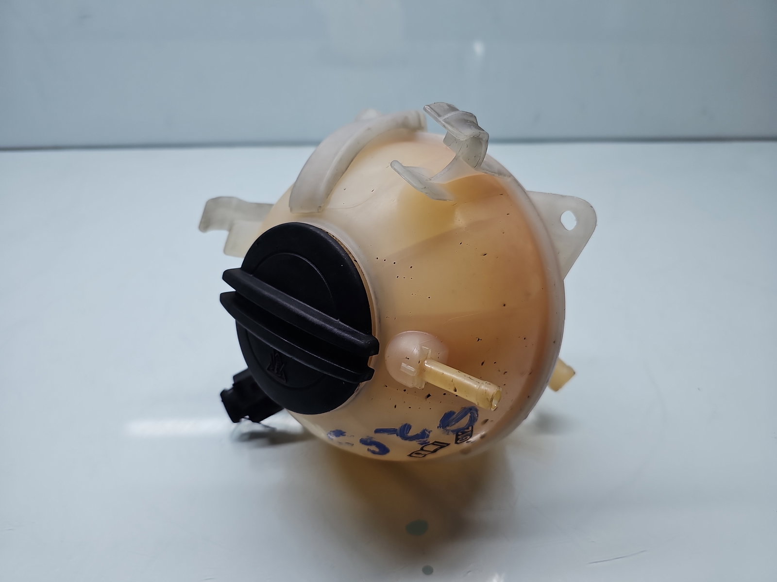 Vas expansiune Volkswagen Golf 7 (5G) [Fabr 2014-prezent] Hatchback 1K0121407A - imagine 1