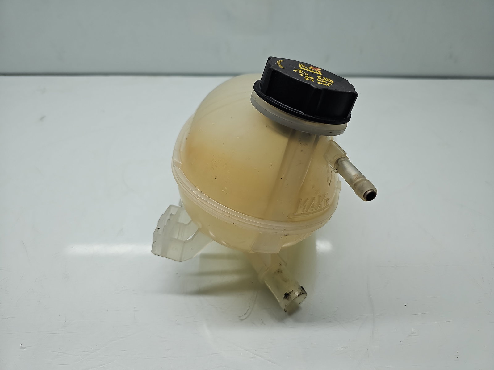 Vas expansiune Ford Kuga II [Fabr 2012-prezent] SUV Facelift GV61-8A080-A - imagine 3