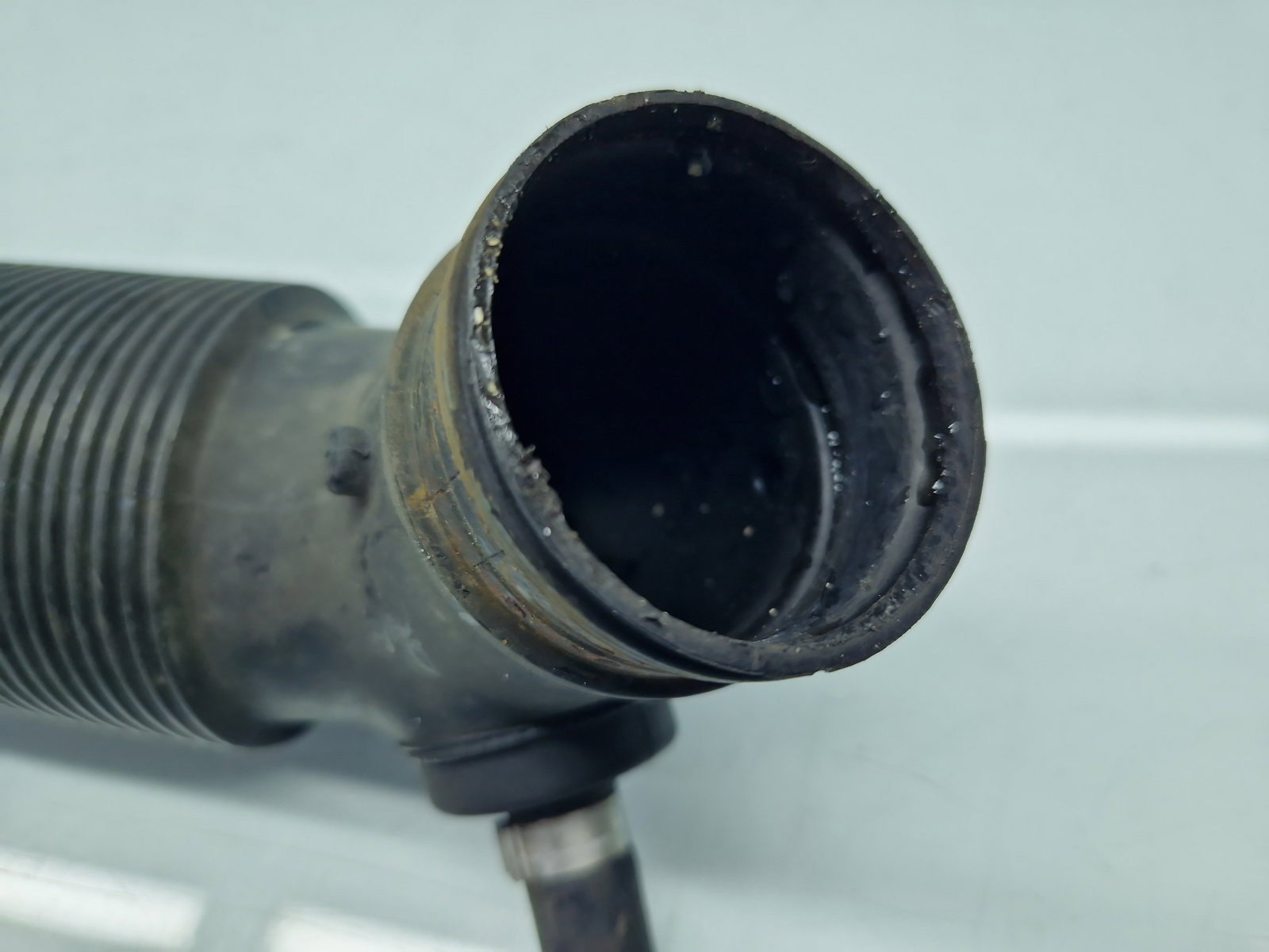 Tub admisie aer Seat Ibiza 5 (6J5) [Fabr 2008-2017] 5J0129684 1.2 Benz CGPA 51KW / 70CP - imagine 4