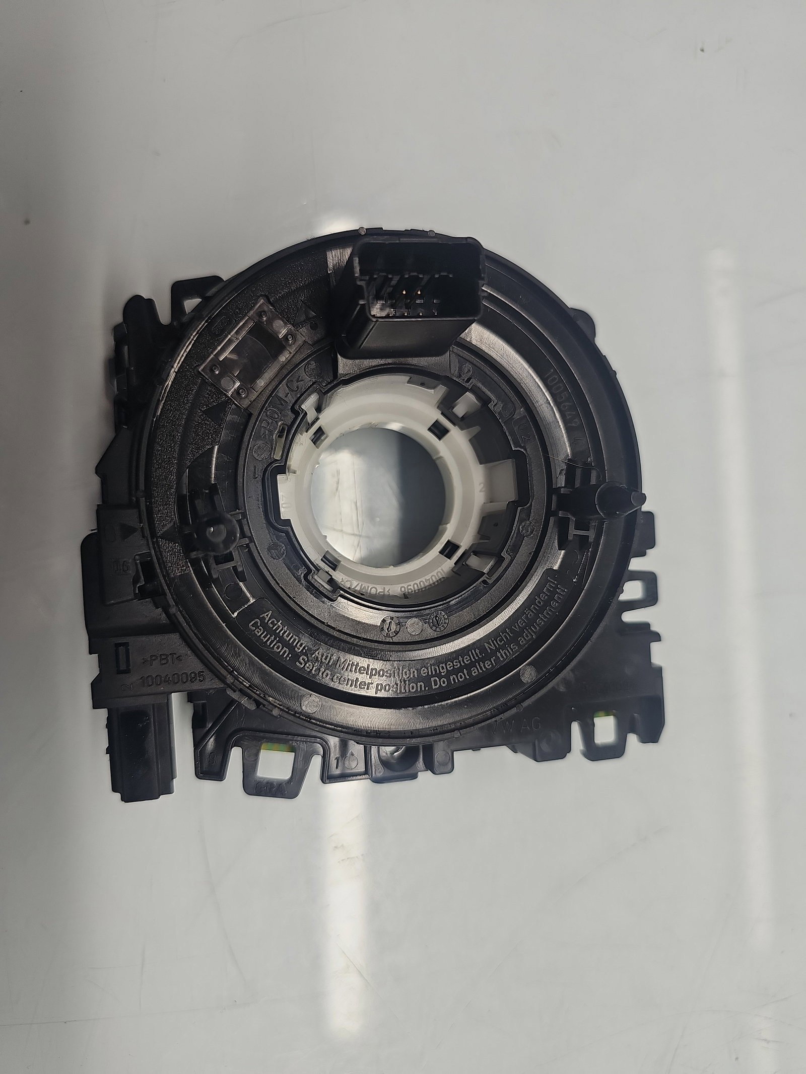 Spirala volan AUDI A3 Sportback (8VS, 8VM) [Fabr 2013-prezent] 5Q0953549C - imagine 1