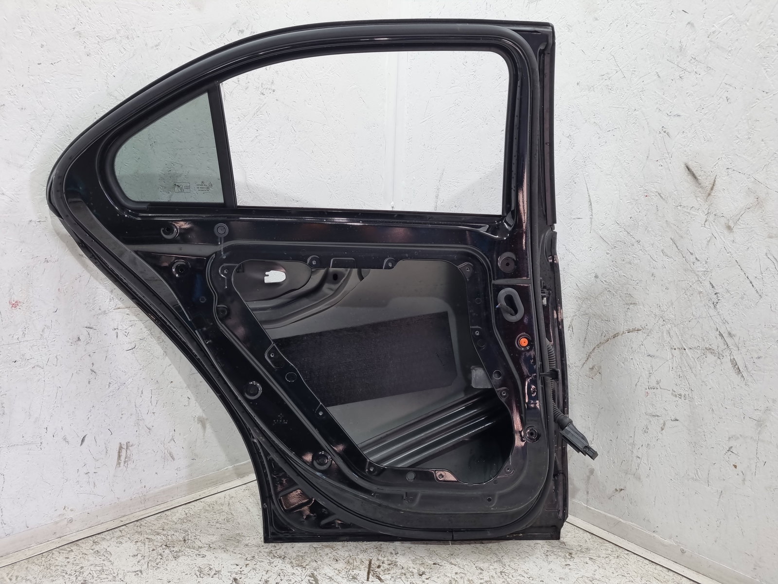 Usa stanga spate Mercedes Clasa A (W177) [Fabr 2019-2024] Berlina AMG 191U Negru Cosmos - imagine 3