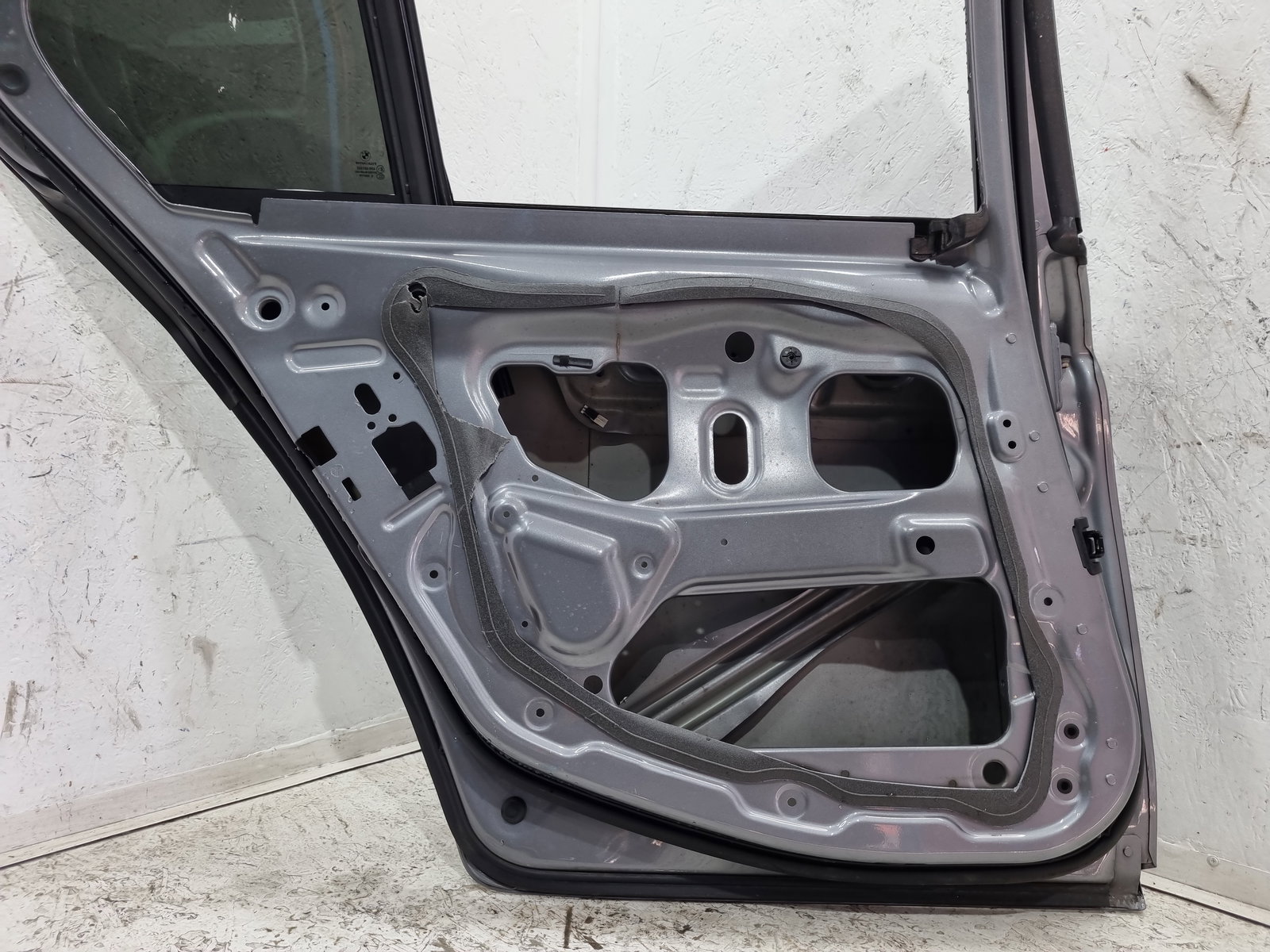 Usa stanga spate Bmw 5 (F10) [Fabr 2011-2016] Berlina Facelift A52 Spacegrau Metalc - imagine 3