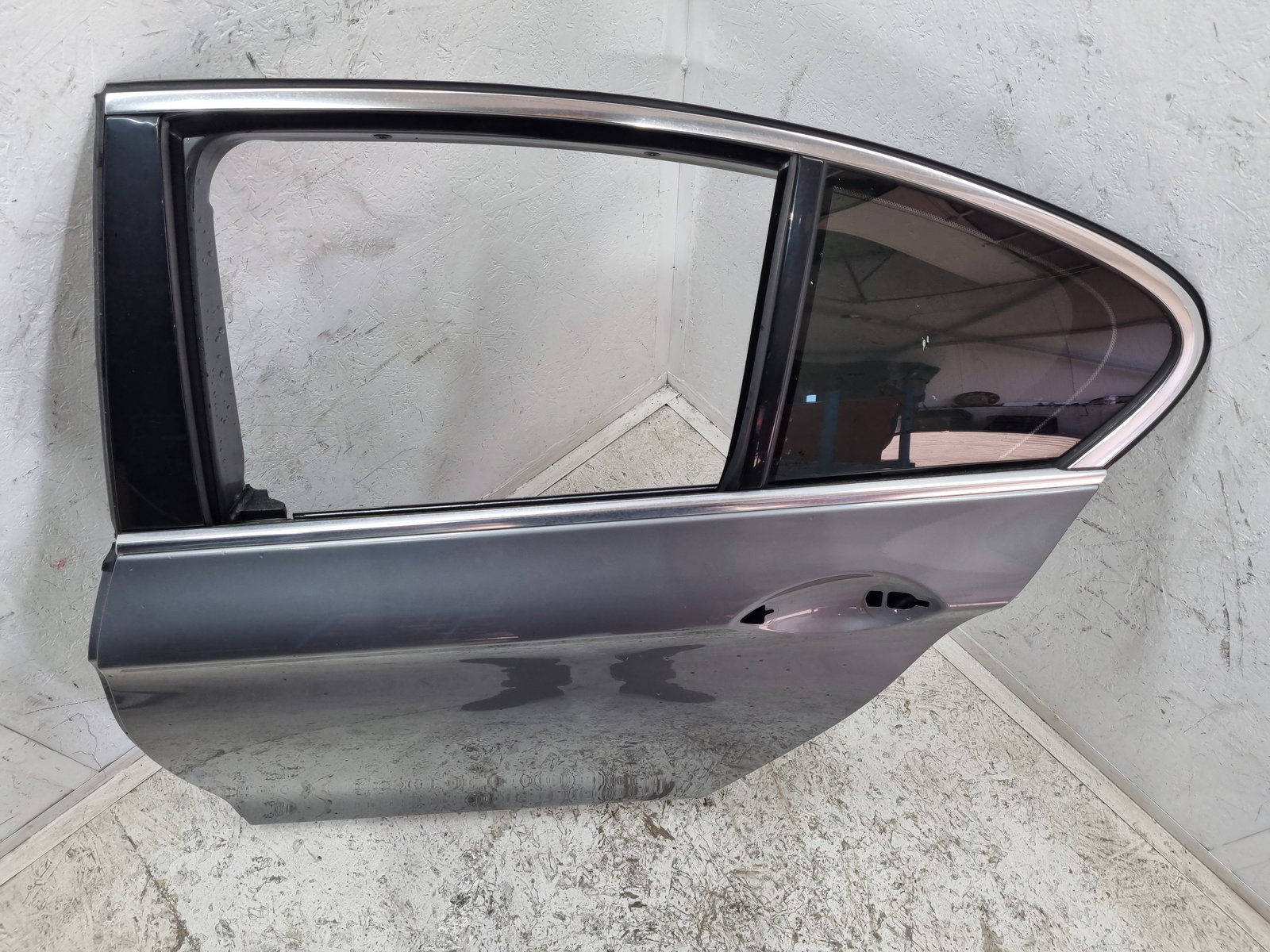 Usa stanga spate Bmw 5 (F10) [Fabr 2011-2016] Berlina Facelift A52 Spacegrau Metalc - imagine 7