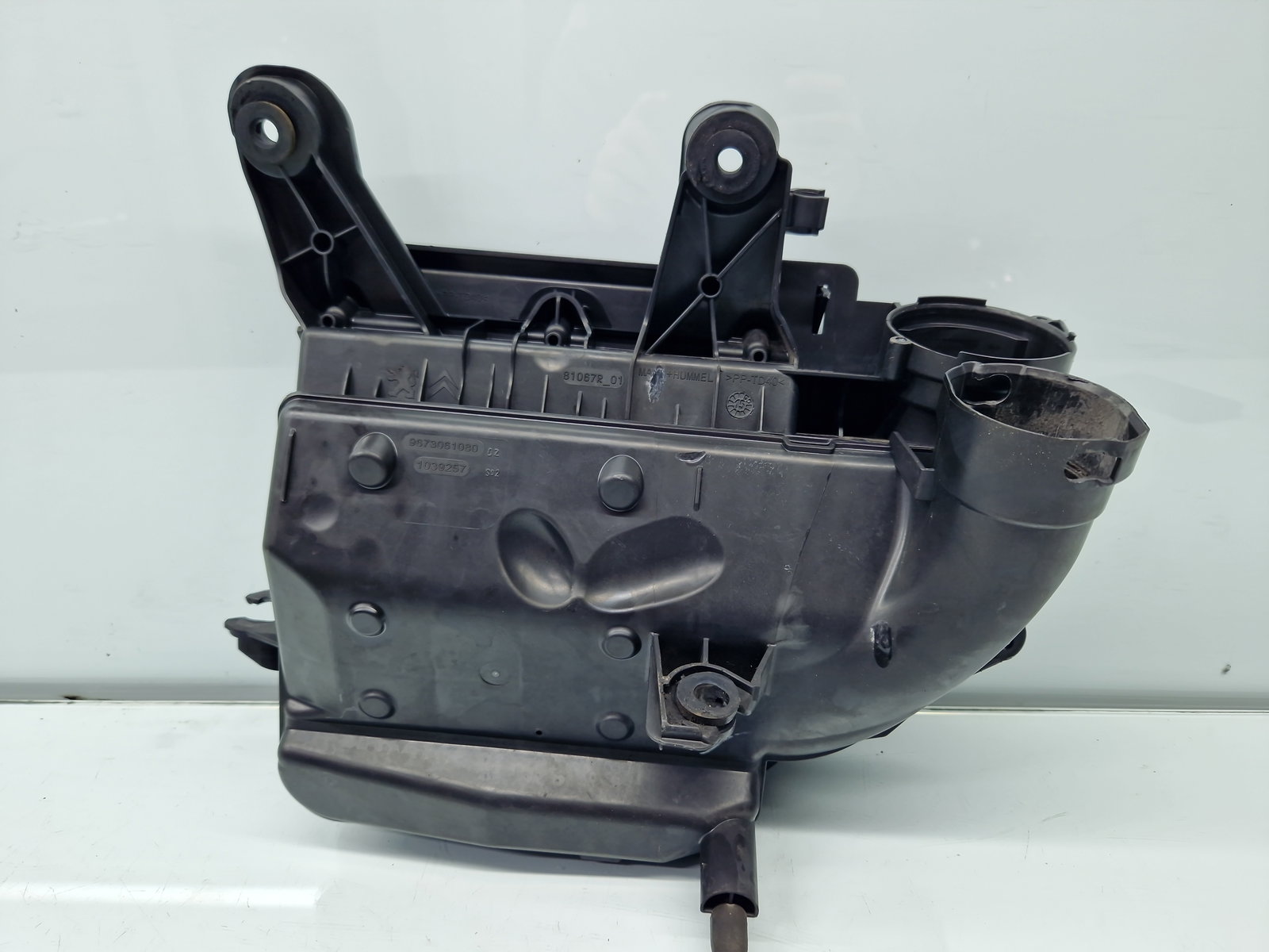 Carcasa filtru aer PEUGEOT 308 (II) [Fabr 2013-2020] 9673061080 1.6 HDi 9HP 68KW / 92CP - imagine 2