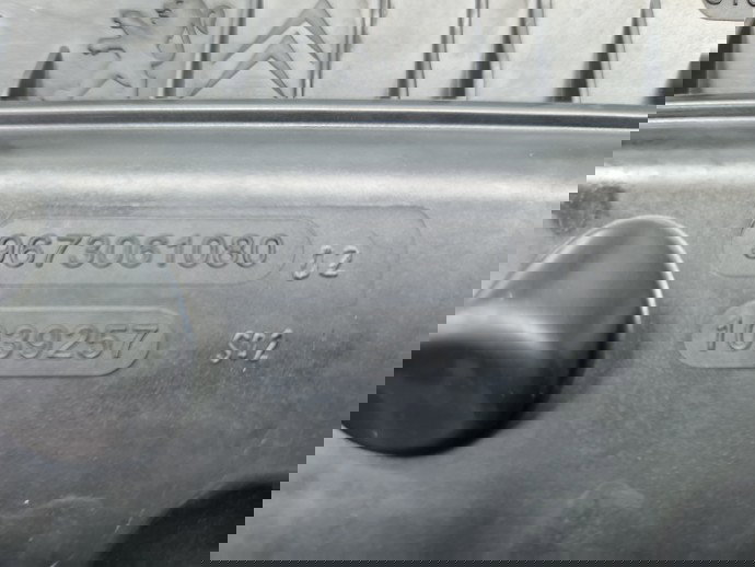 Carcasa filtru aer PEUGEOT 308 (II) [Fabr 2013-2020] 9673061080 1.6 HDi 9HP 68KW / 92CP