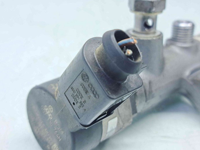 Rampa injectoare Audi A5 (8T3) [Fabr 2007-2015] 059130090AH 2.7 TDI CAMA  