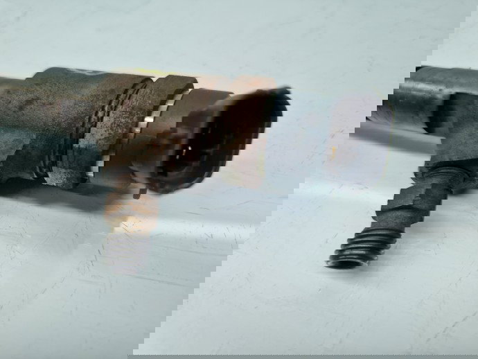 Injector PEUGEOT 308 (II) [Fabr 2013-2020] 0445110739 1.6 HDi 9HP 68KW / 92CP