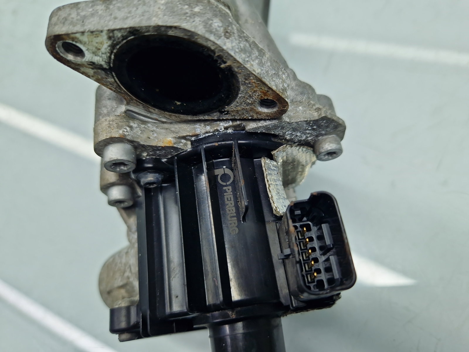 Racitor gaze Jaguar XF (X250) [Fabr 2008-2015] Facelift 9670318680 2.2 QJBA 147KW / 200CP - imagine 6