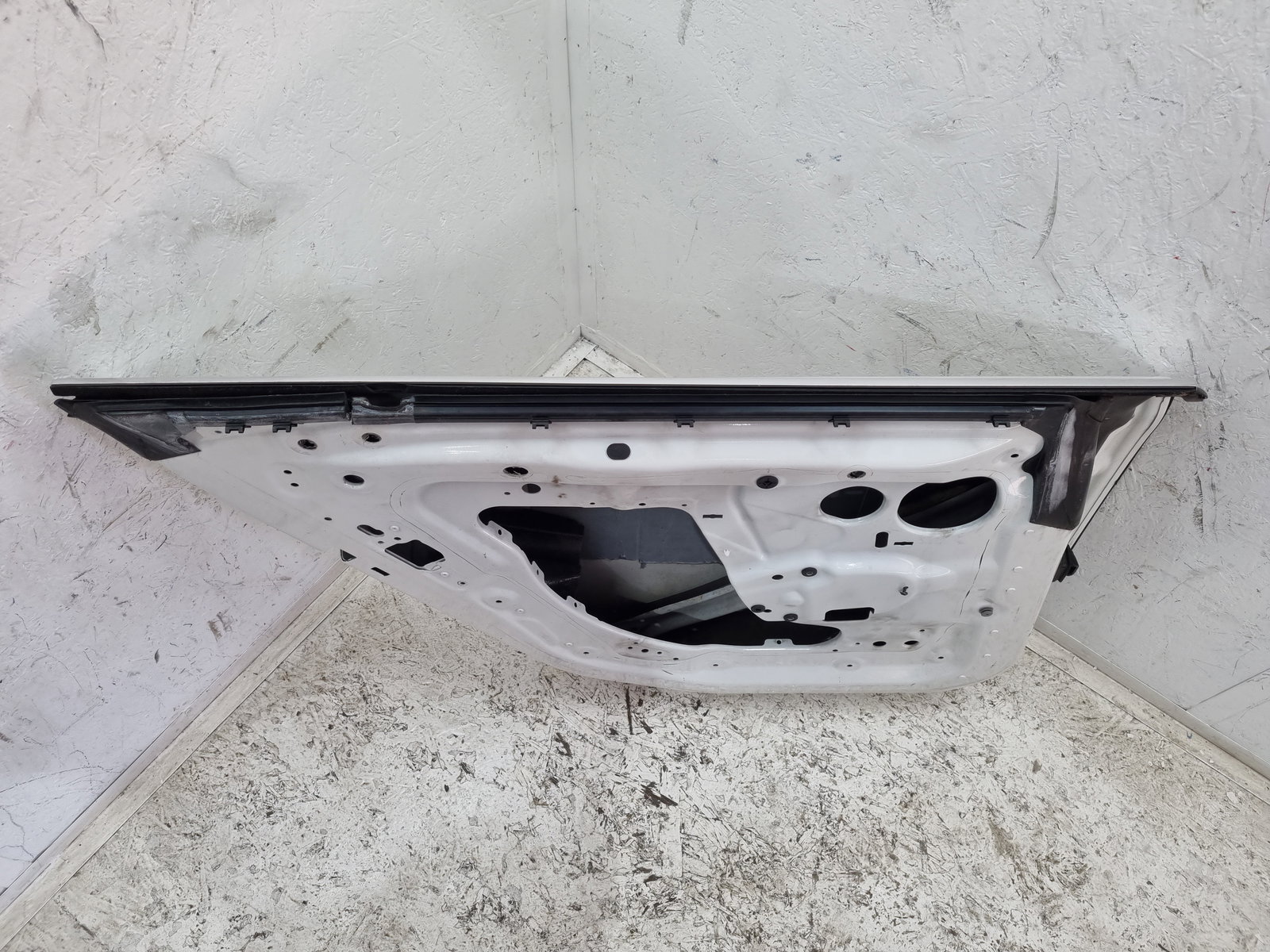 Usa stanga spate Bmw 5 GT (F07) [Fabr 2011-2016] Hatchback 300 Alpinweiss III - imagine 11