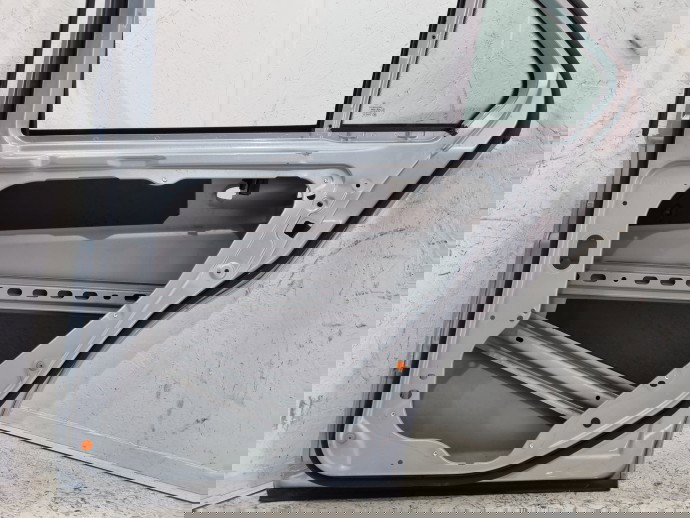 Usa dreapta spate Mercedes Clasa C (W204) [Fabr 2007-2014] Berlina Facelift, AMG 988U Argintiu Diamat