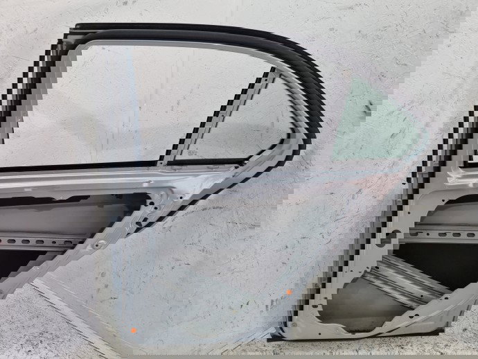 Usa dreapta spate Mercedes Clasa C (W204) [Fabr 2007-2014] Berlina Facelift, AMG 988U Argintiu Diamat