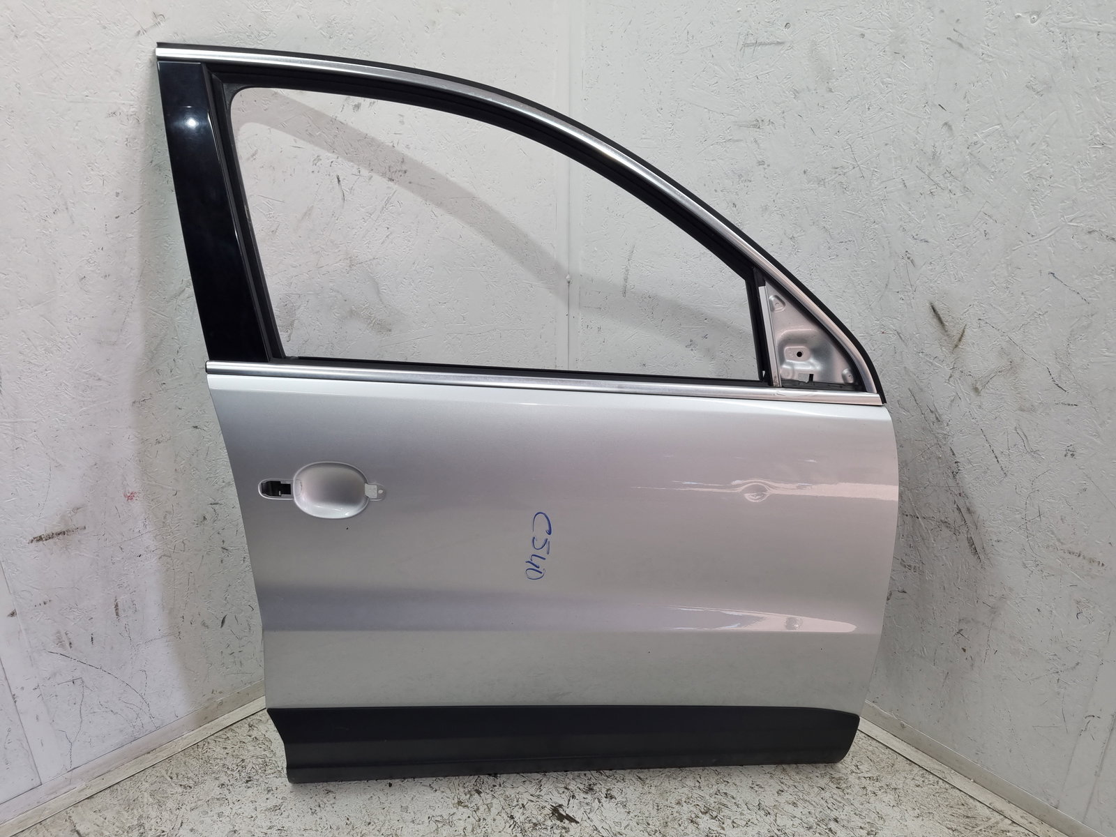 Usa dreapta fata Volkswagen Tiguan (5N) [Fabr 2007-2016] SUV LA7W - imagine 1