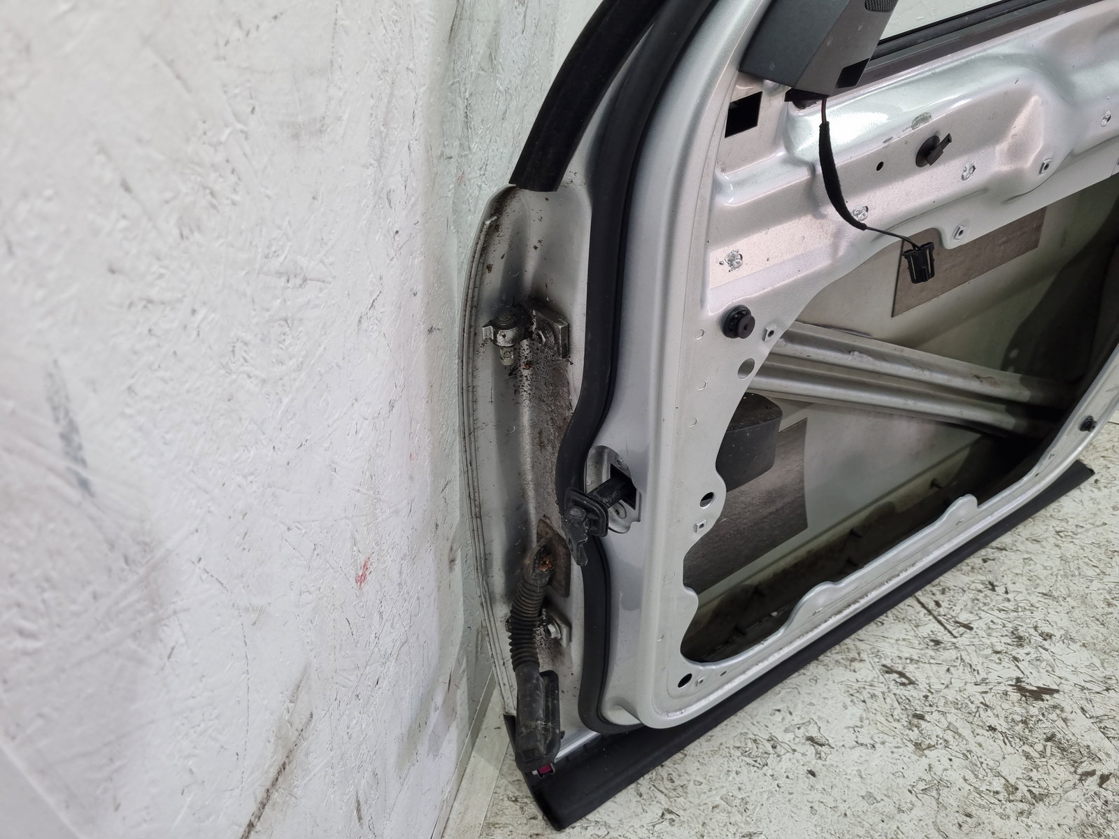 Usa dreapta fata Volkswagen Tiguan (5N) [Fabr 2007-2016] SUV LA7W - imagine 11