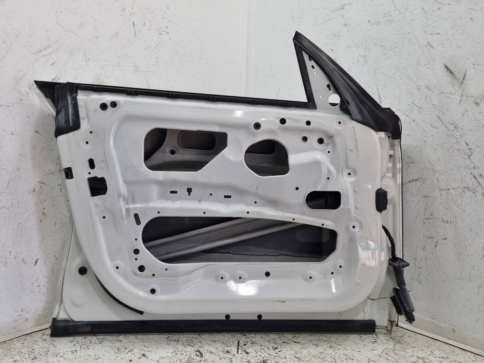 Usa stanga fata Bmw 5 GT (F07) [Fabr 2011-2016] Hatchback 300 Alpinweiss III - imagine 3