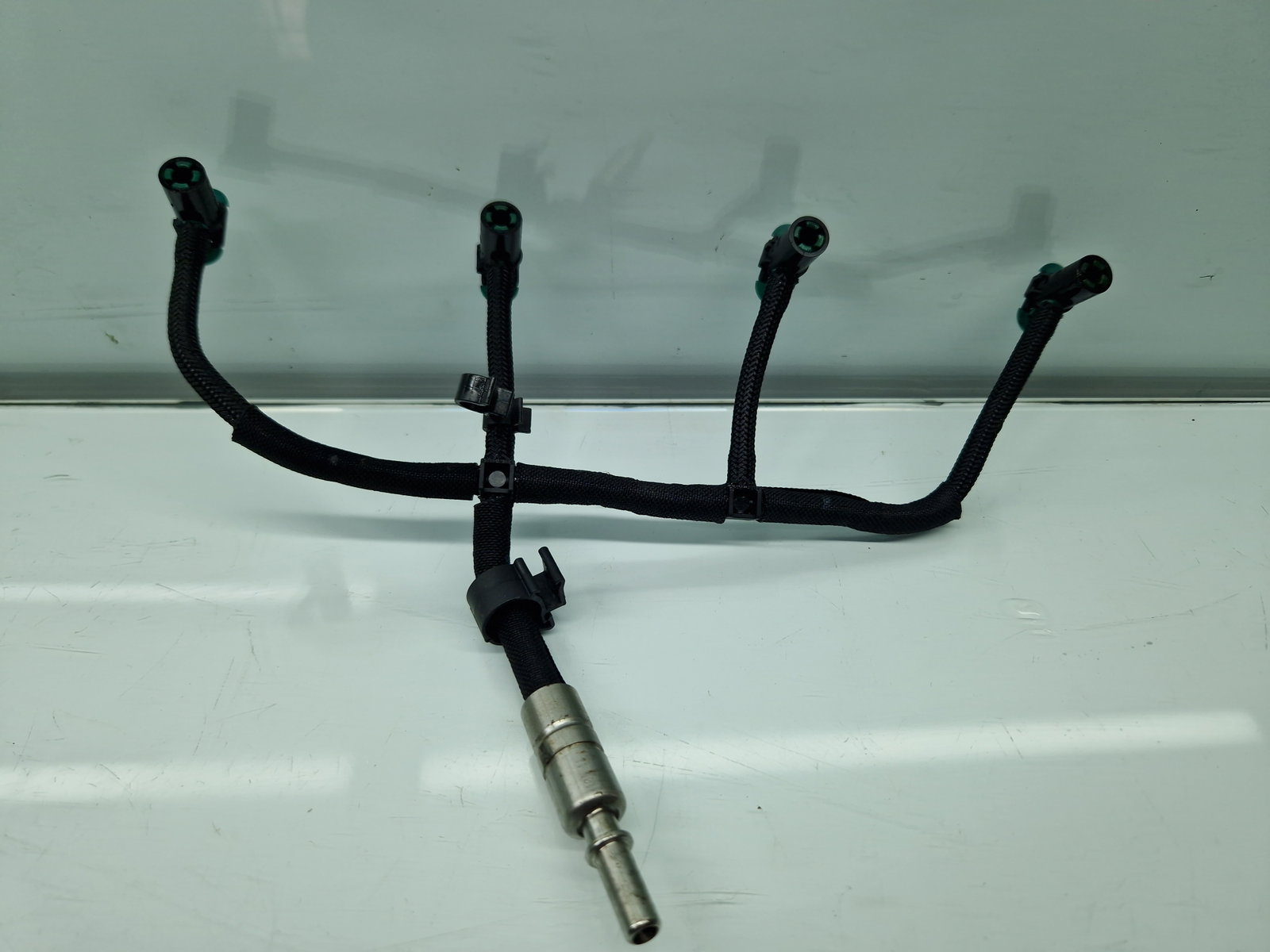 Conducta retur injectoare Jaguar XF (X250) [Fabr 2008-2015] Facelift OEM 2.2 QJBA 147KW / 200CP