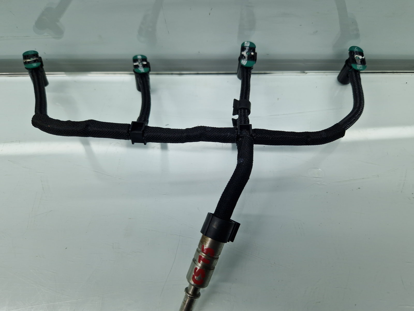 Conducta retur injectoare Jaguar XF (X250) [Fabr 2008-2015] Facelift OEM 2.2 QJBA 147KW / 200CP - imagine 2