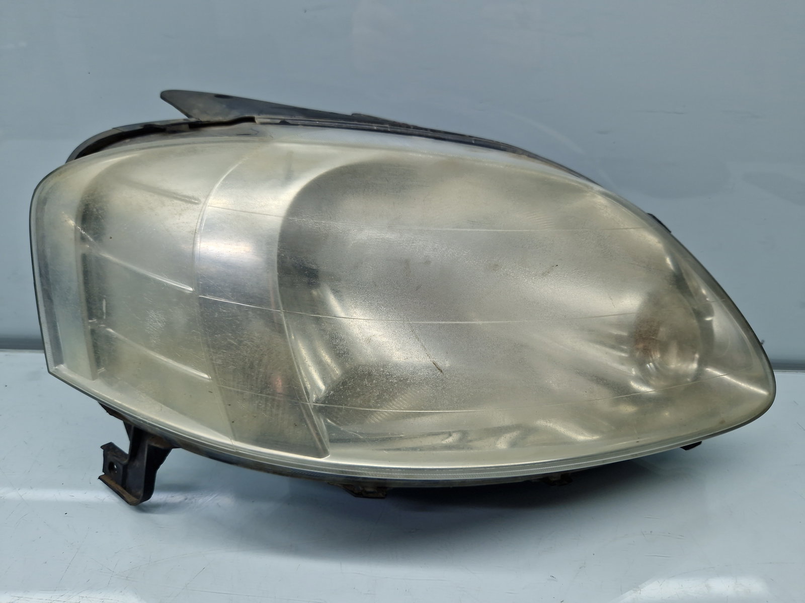 Far dreapta Volkswagen Fox (5Z1, 5Z3) [Fabr 2003-2011] Hatchback OEM - imagine 1