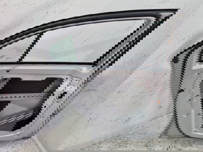 Usa stanga spate Mercedes Clasa A (W176) [Fabr 2012-2018] 761 Polar Silver