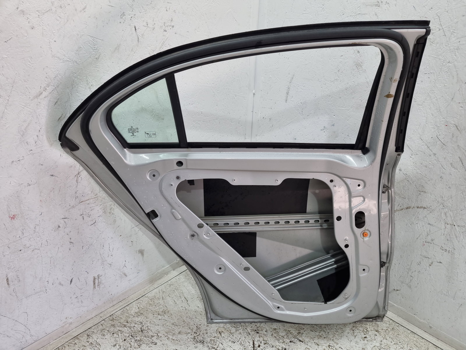 Usa stanga spate Mercedes Clasa A (W176) [Fabr 2012-2018] 761 Polar Silver - imagine 8