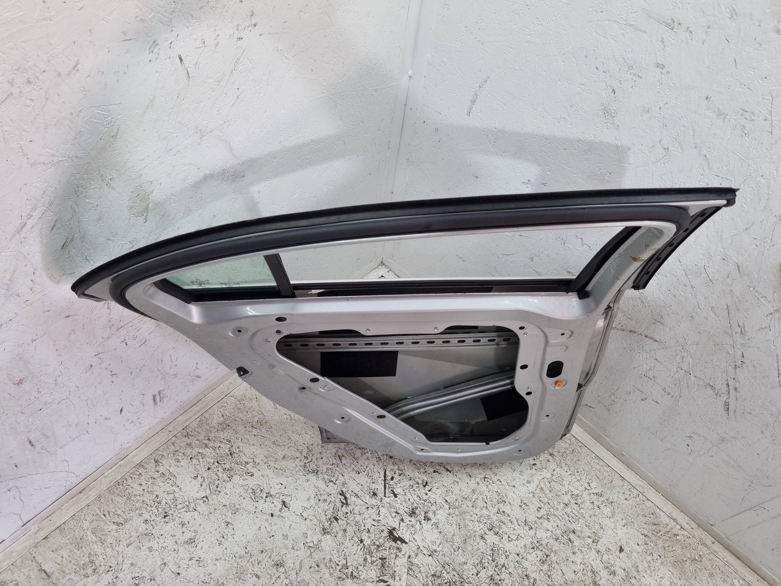 Usa stanga spate Mercedes Clasa A (W176) [Fabr 2012-2018] 761 Polar Silver - imagine 11